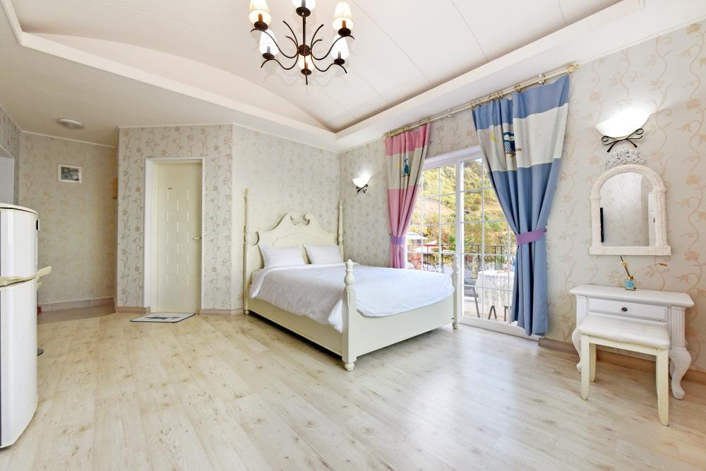 Namhae Bluemare Pension Экстерьер фото