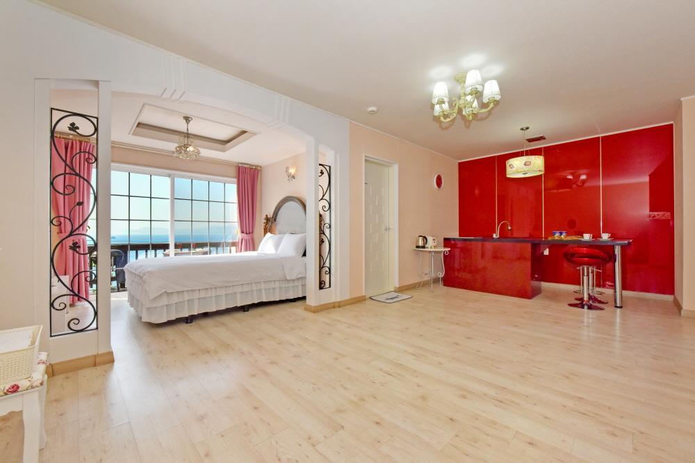 Namhae Bluemare Pension Экстерьер фото
