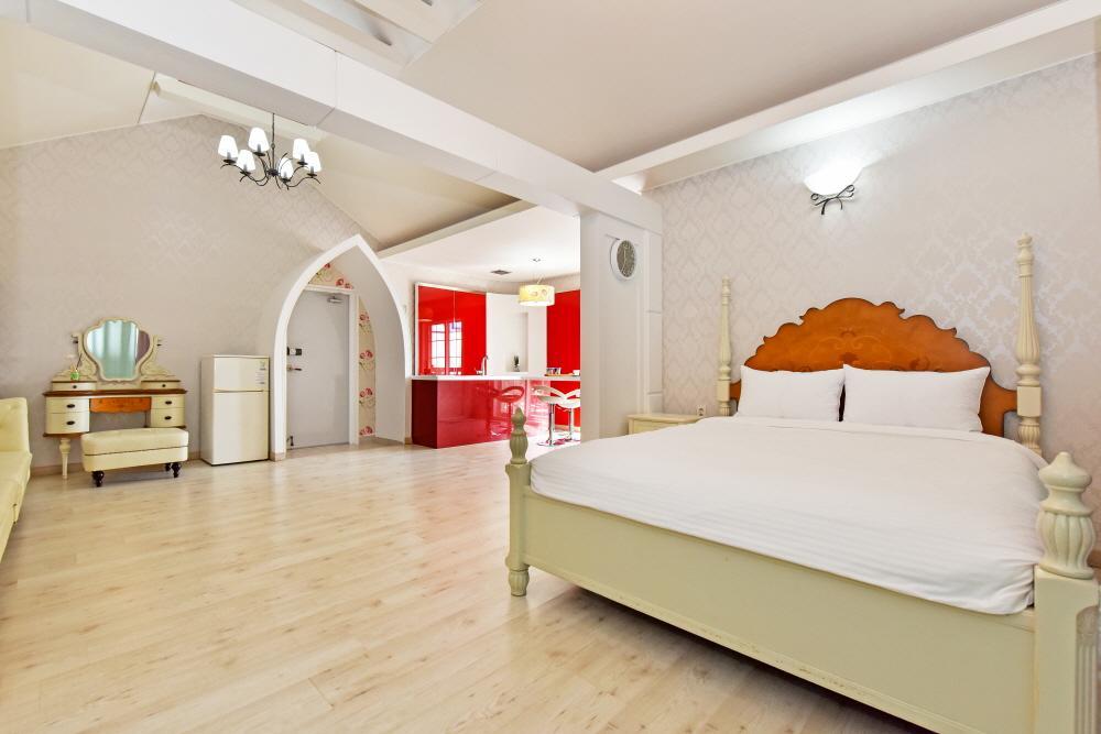 Namhae Bluemare Pension Экстерьер фото