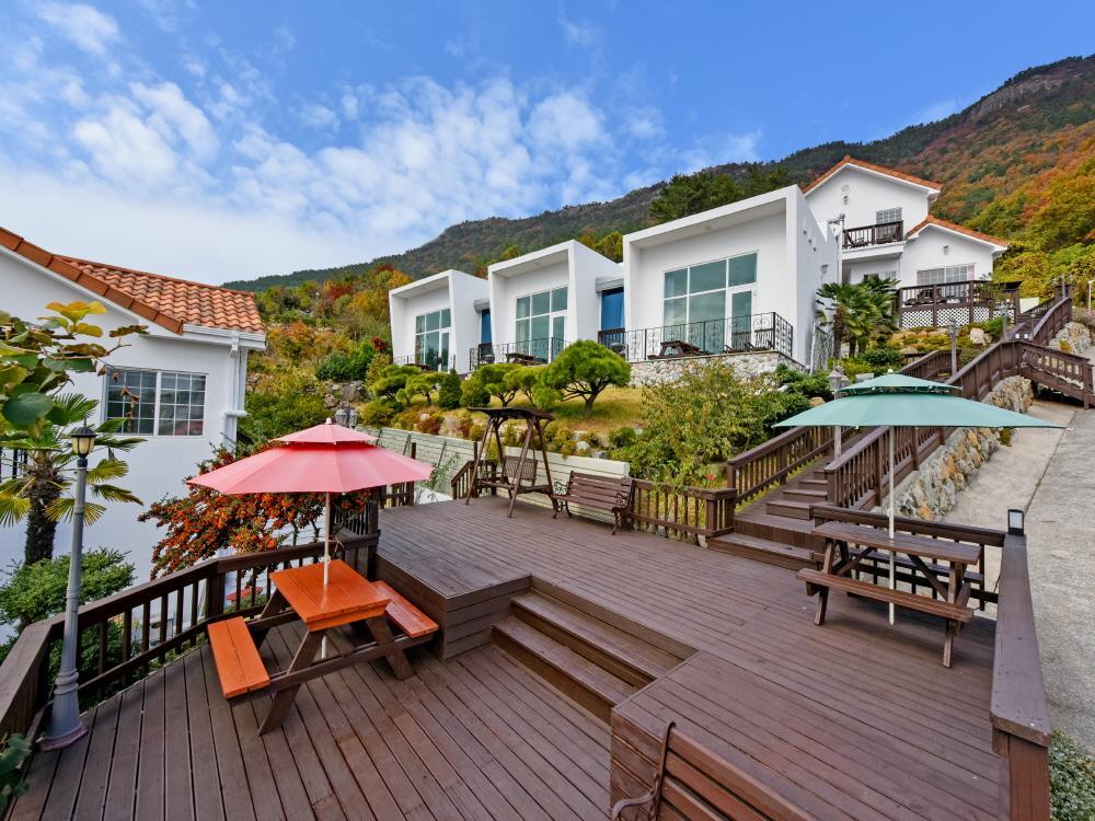 Namhae Bluemare Pension Экстерьер фото